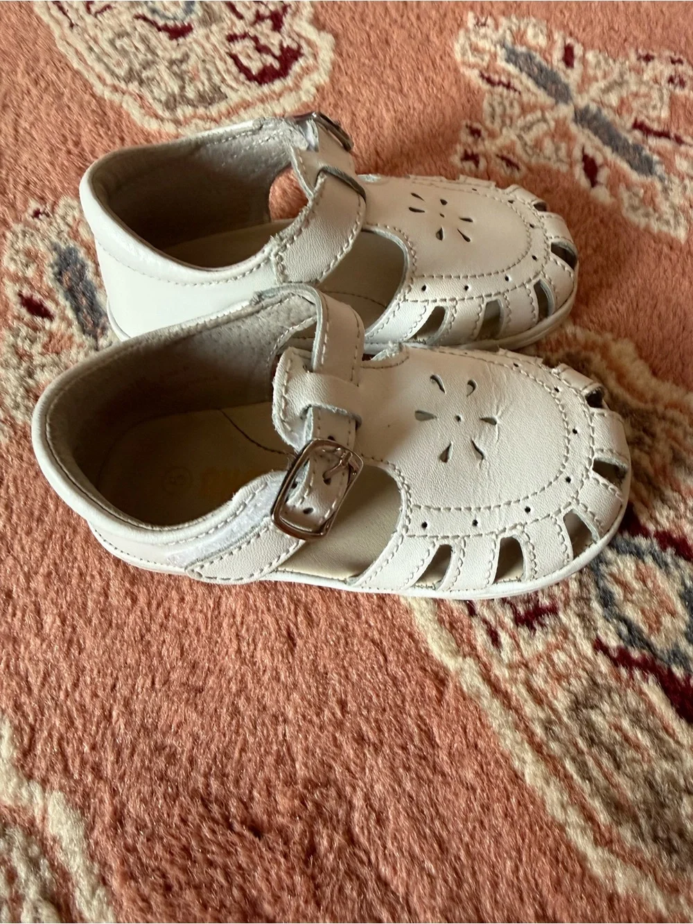 LAMOUR ANGEL SANDALS